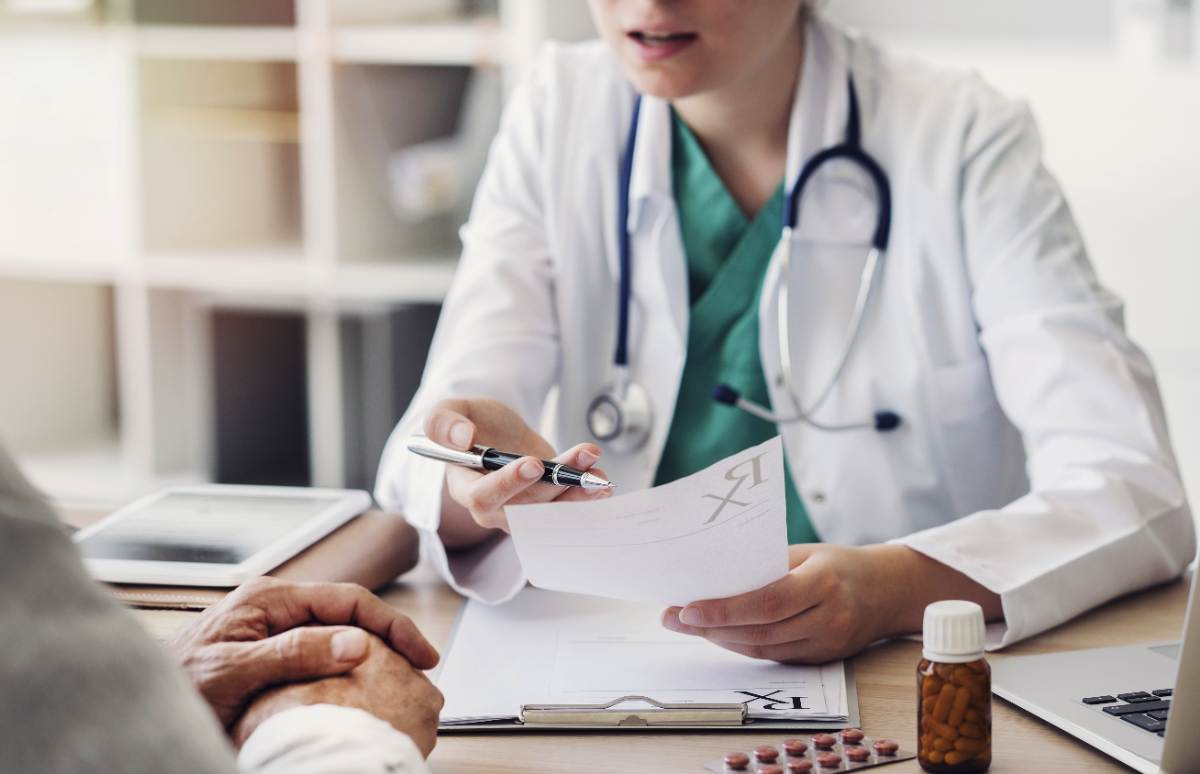 ¿Qué pasa con la receta médica privada? En la farmacia, deben dispensarte los medicamentos prescritos en estas recetas ¿Hay diferencias entre las dos?