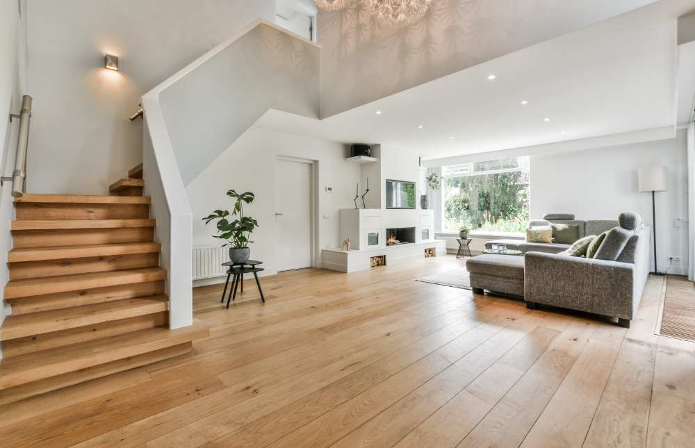 Aunque vayas poco a tu segunda vivienda (o precisamente por eso), es fundamental tener un seguro de hogar para ella, máxime con las situaciones de ocupación que se viven en los últimos años. ¿Ya tienes el tuyo?