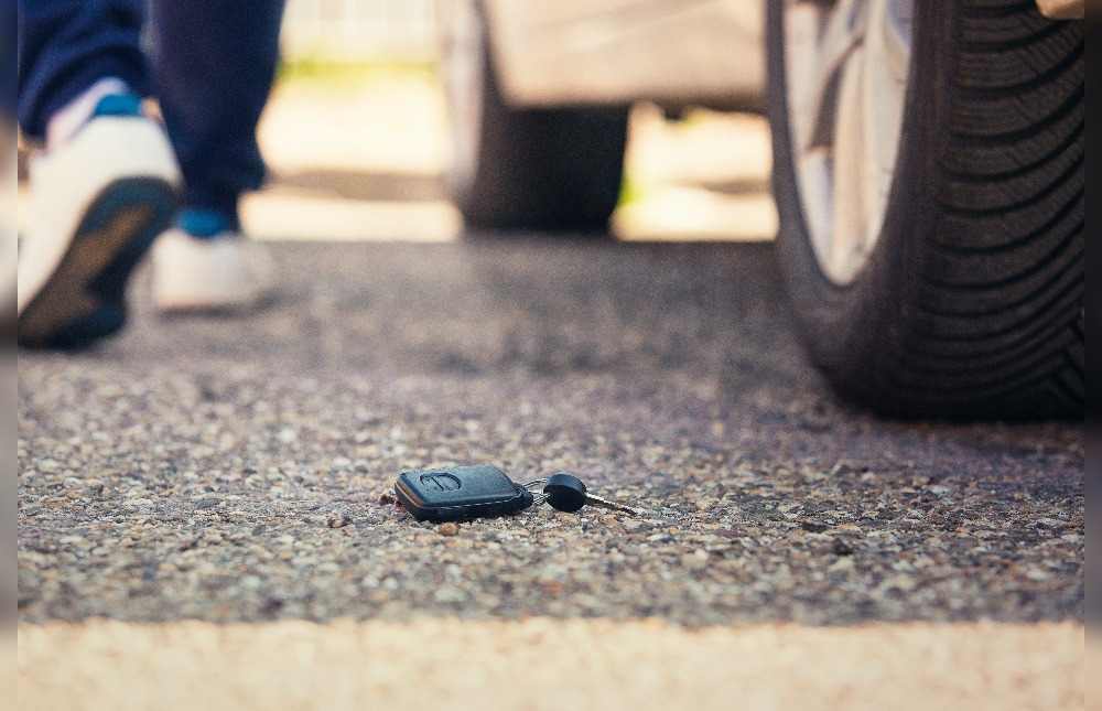 Si has perdido las llaves del coche y no tienes forma de acceder a su interior, descubre si el seguro puede echarte una mano con esto...