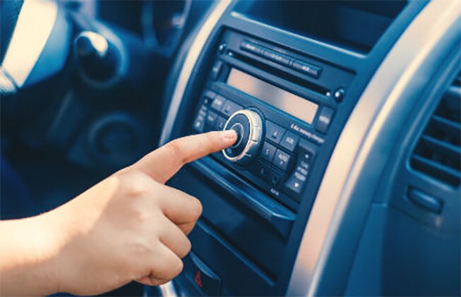 Cómo elegir un buen equipo multimedia para tu coche
