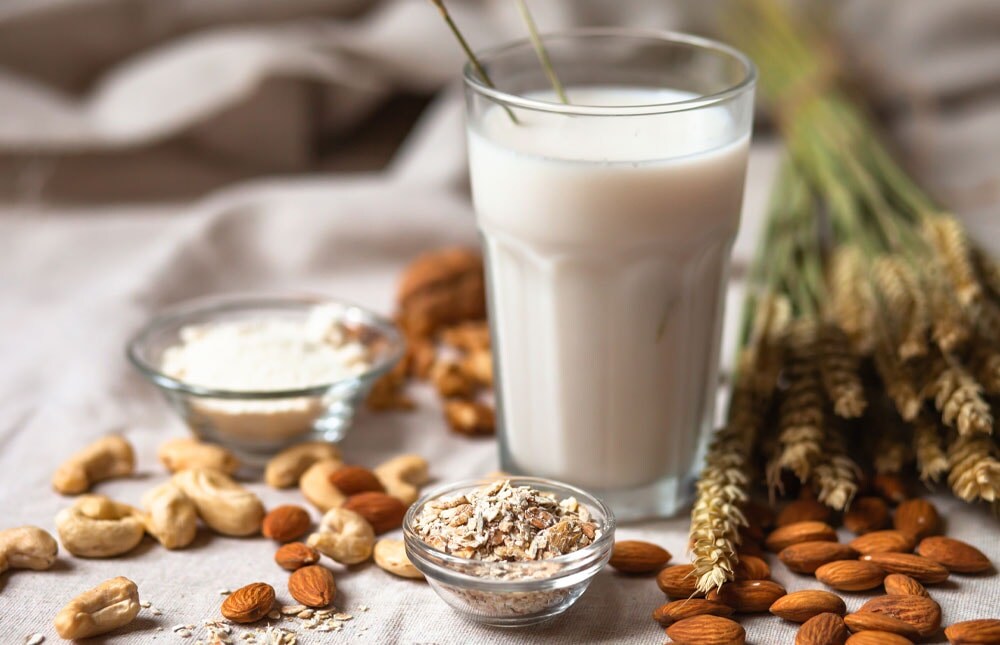 ¿Cómo tratar la intolerancia a la lactosa? Alternativas a la leche