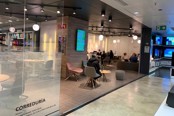 Oficina de El Corte Inglés Seguros en Hipercor Mendez Álvaro